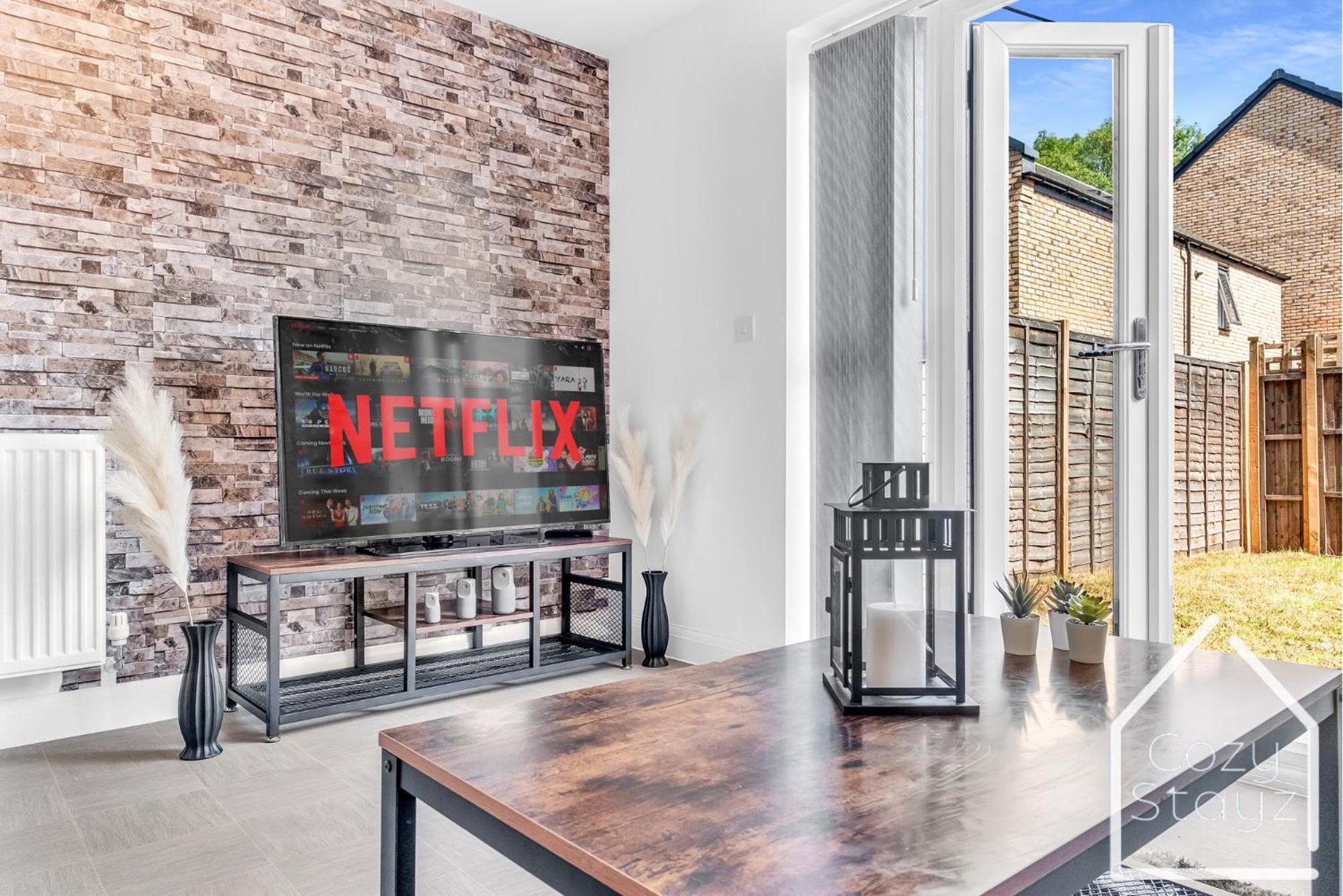 Beautiful 5 Bedroom Home In The City Centre With Gated Parking Birmingham Bagian luar foto